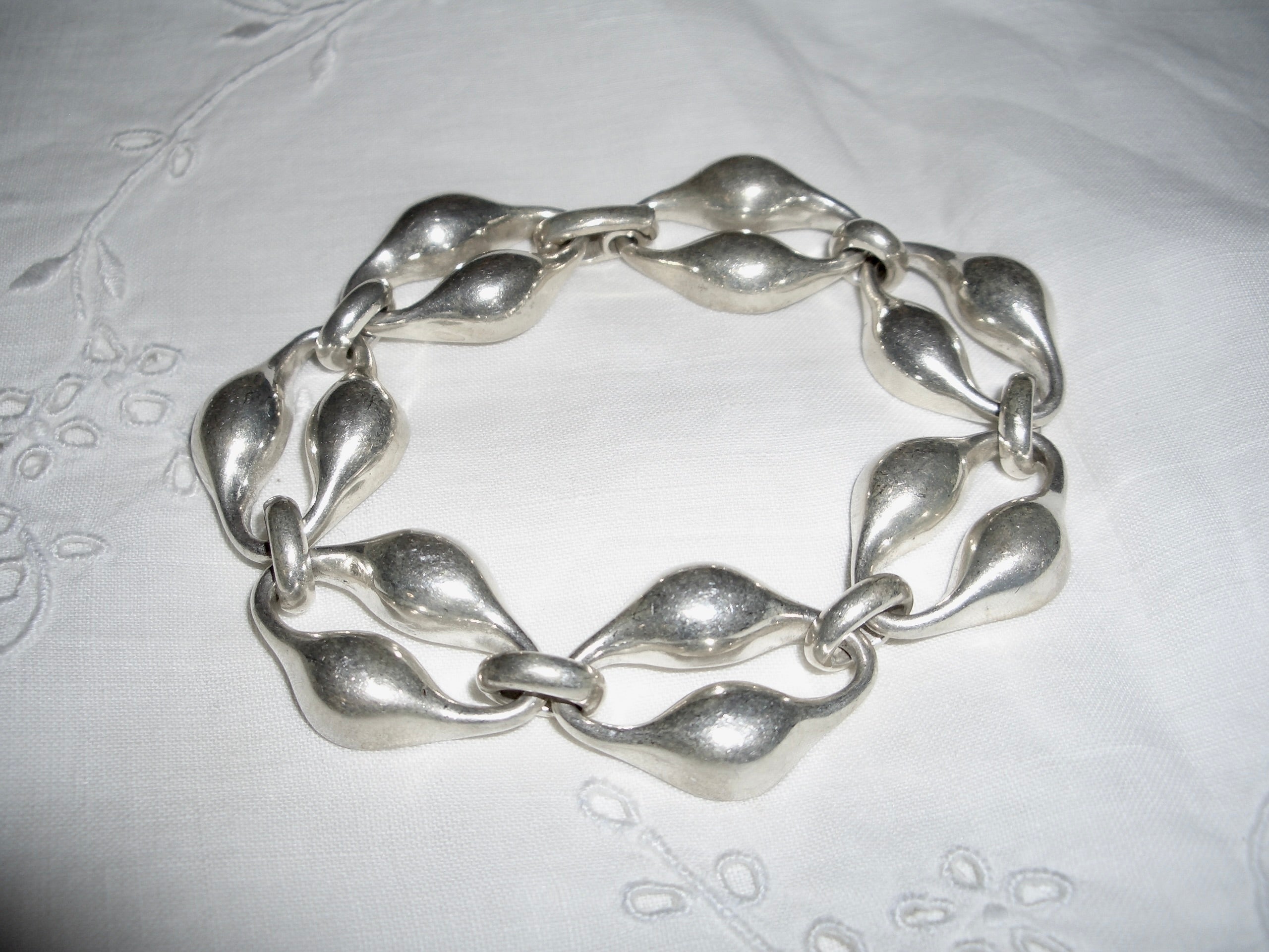 Silver 925 Bold Unique Chain Bracelet