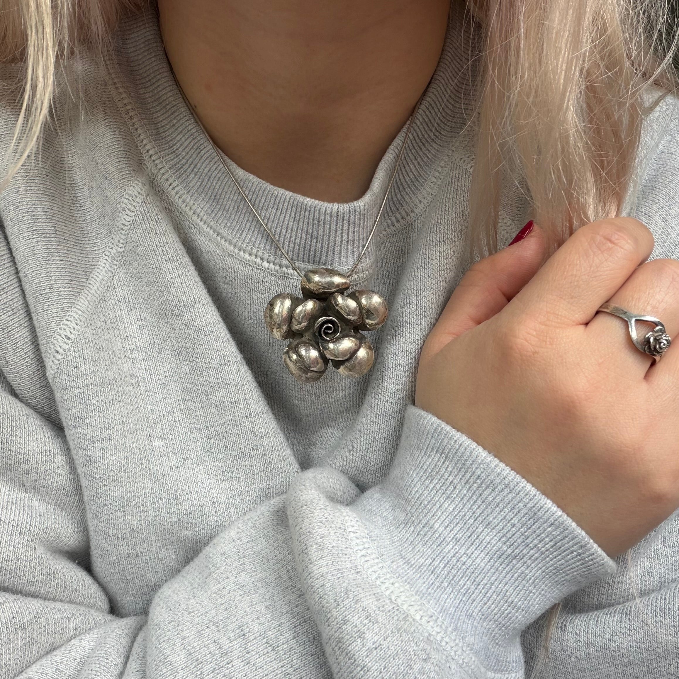 vintage sterling silver sculptural flower pendant & matching ring set